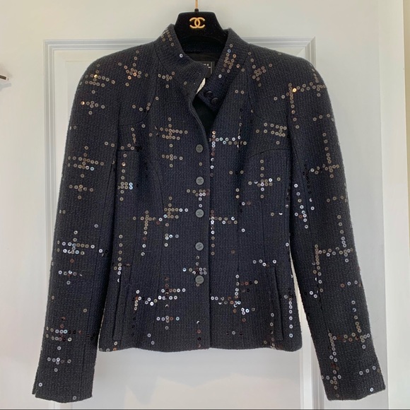 SOLD Chanel Sequin Suit French size 38 - Picture 2 of 16